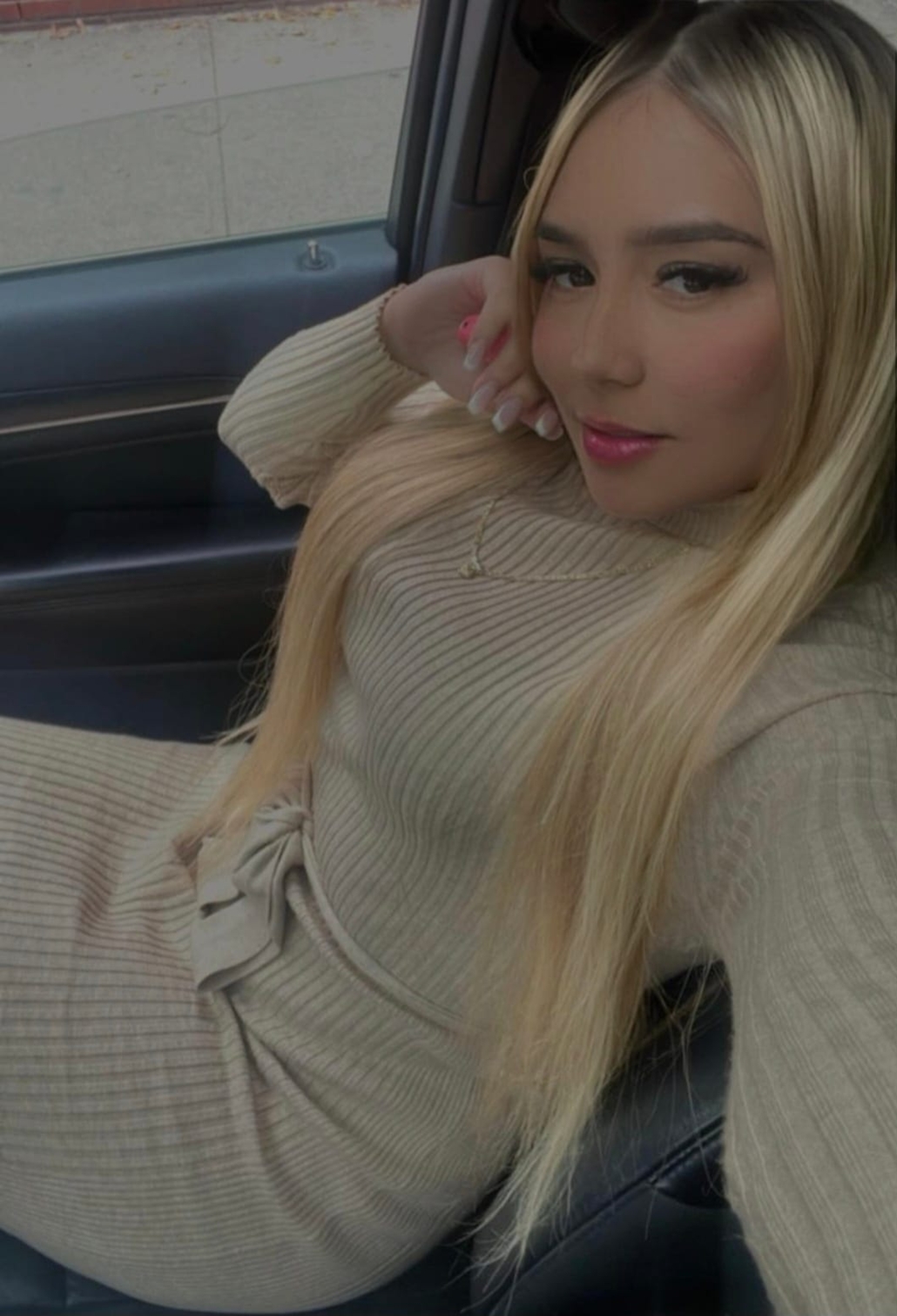 680615957|AMBAR|Chica