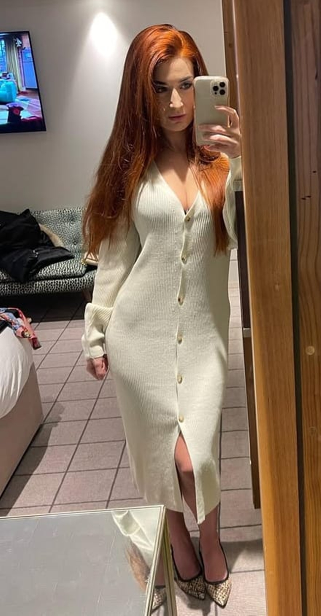 722419612|AURELIE|Chica