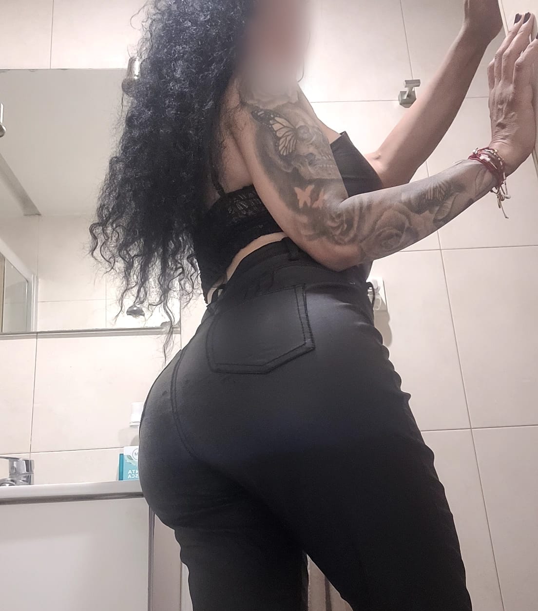 633113067|CONNI|Chica
