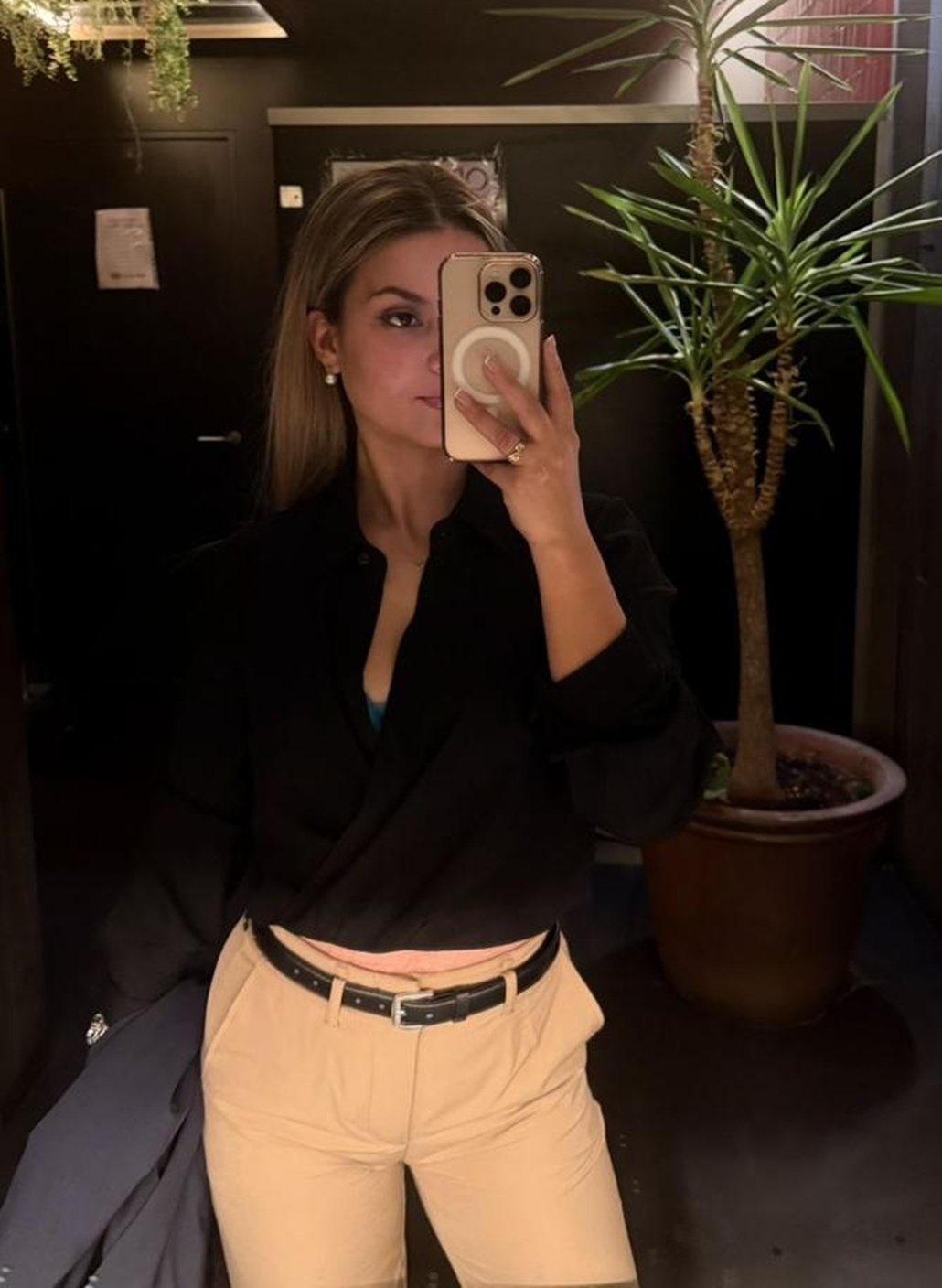 611869518|LUNA|Chica