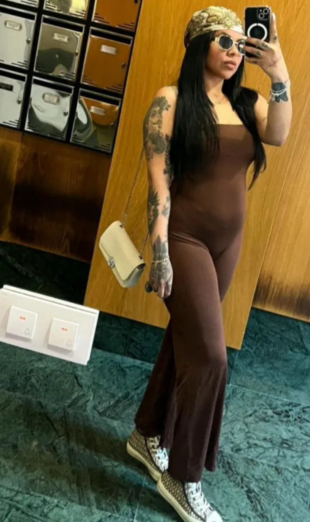 634123570|SALOME|Chica