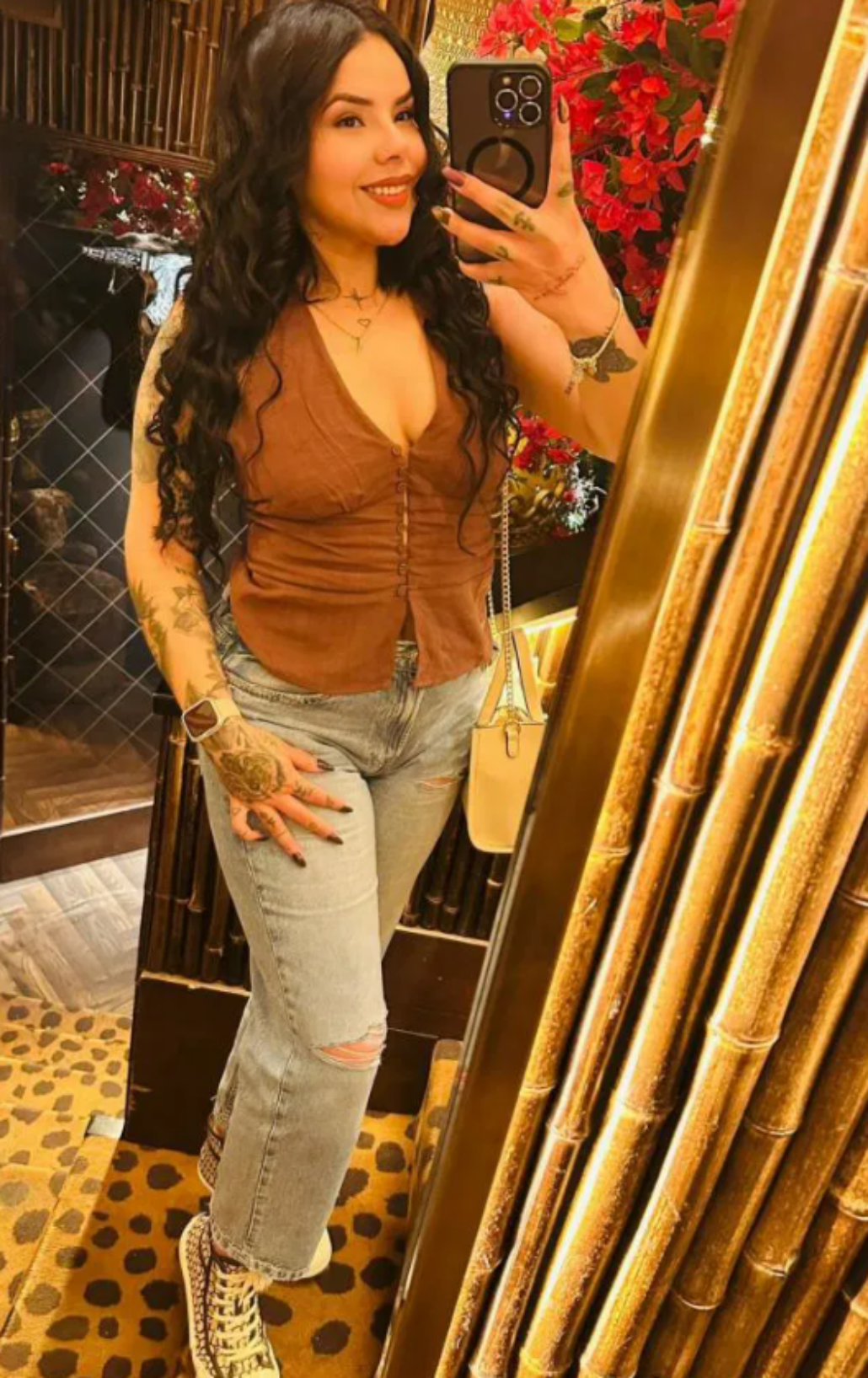 634123570|SALOME|Chica