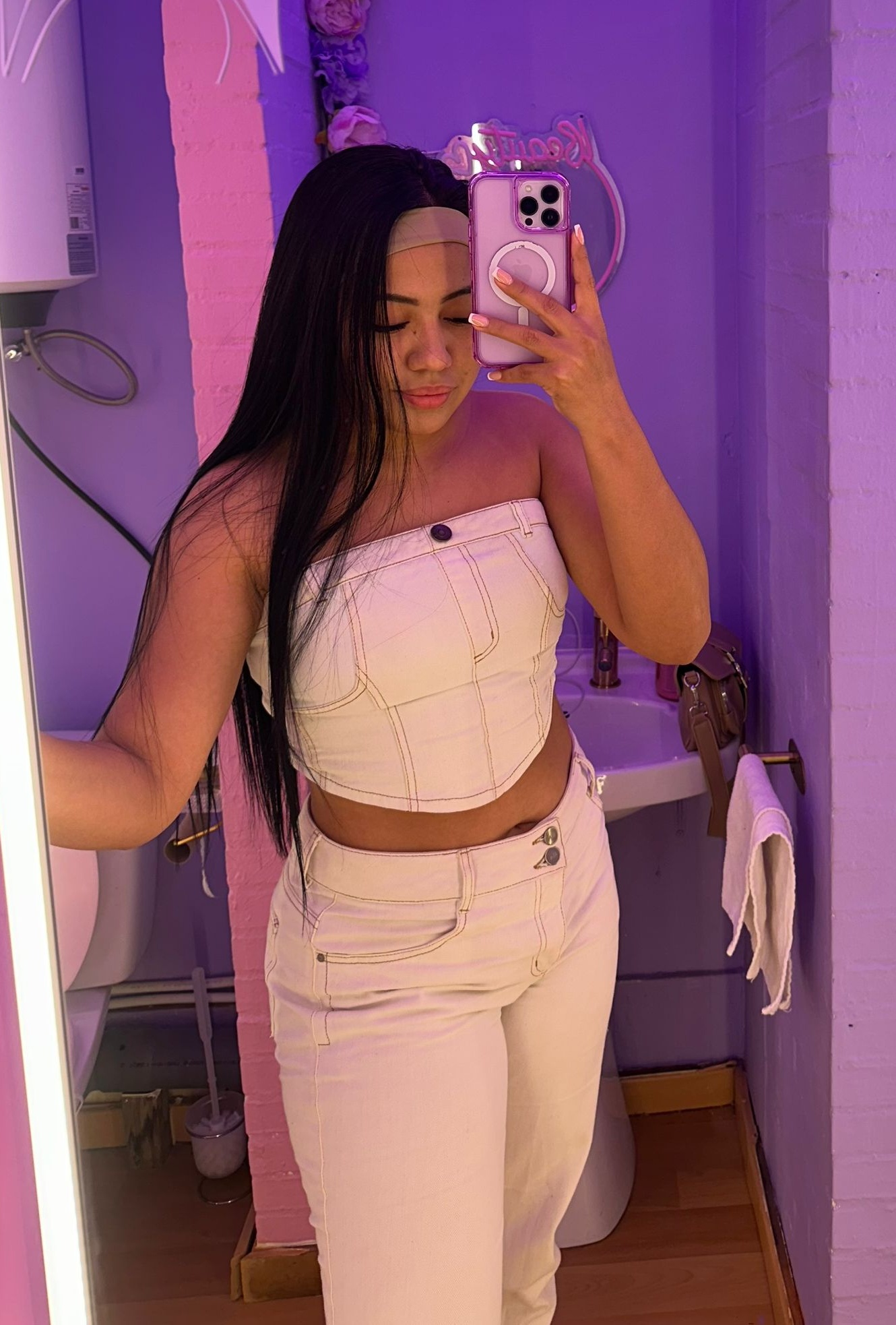 678982909|SARA|Chica