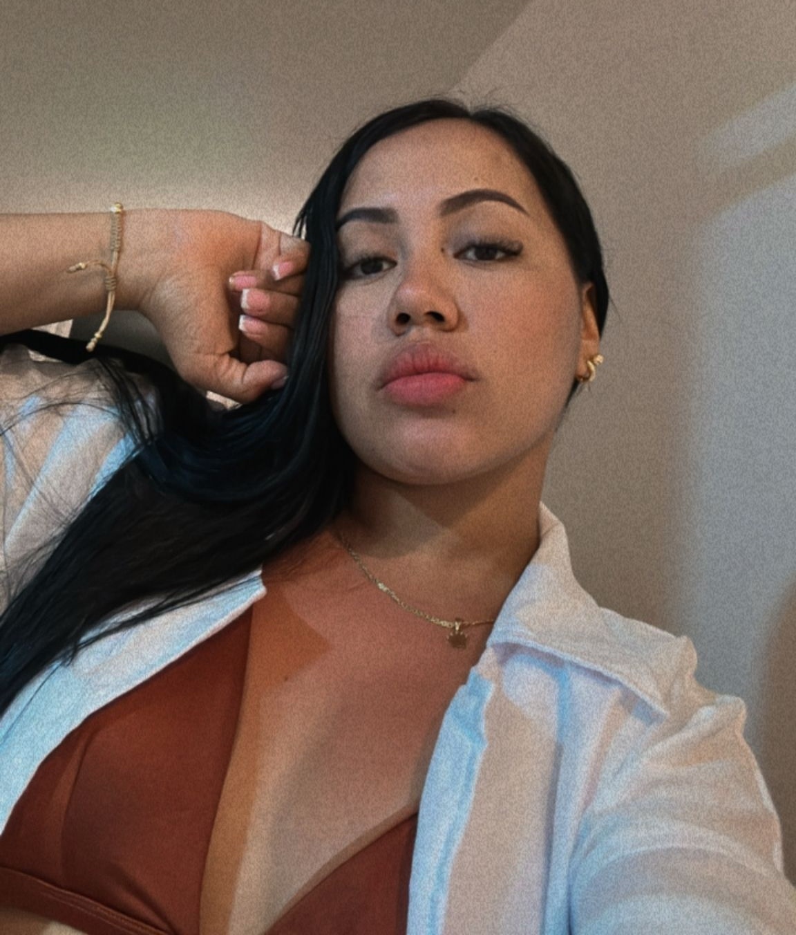 678982909|SARA|Chica