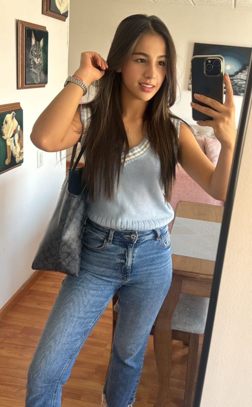 680615957|DANNA|Chica