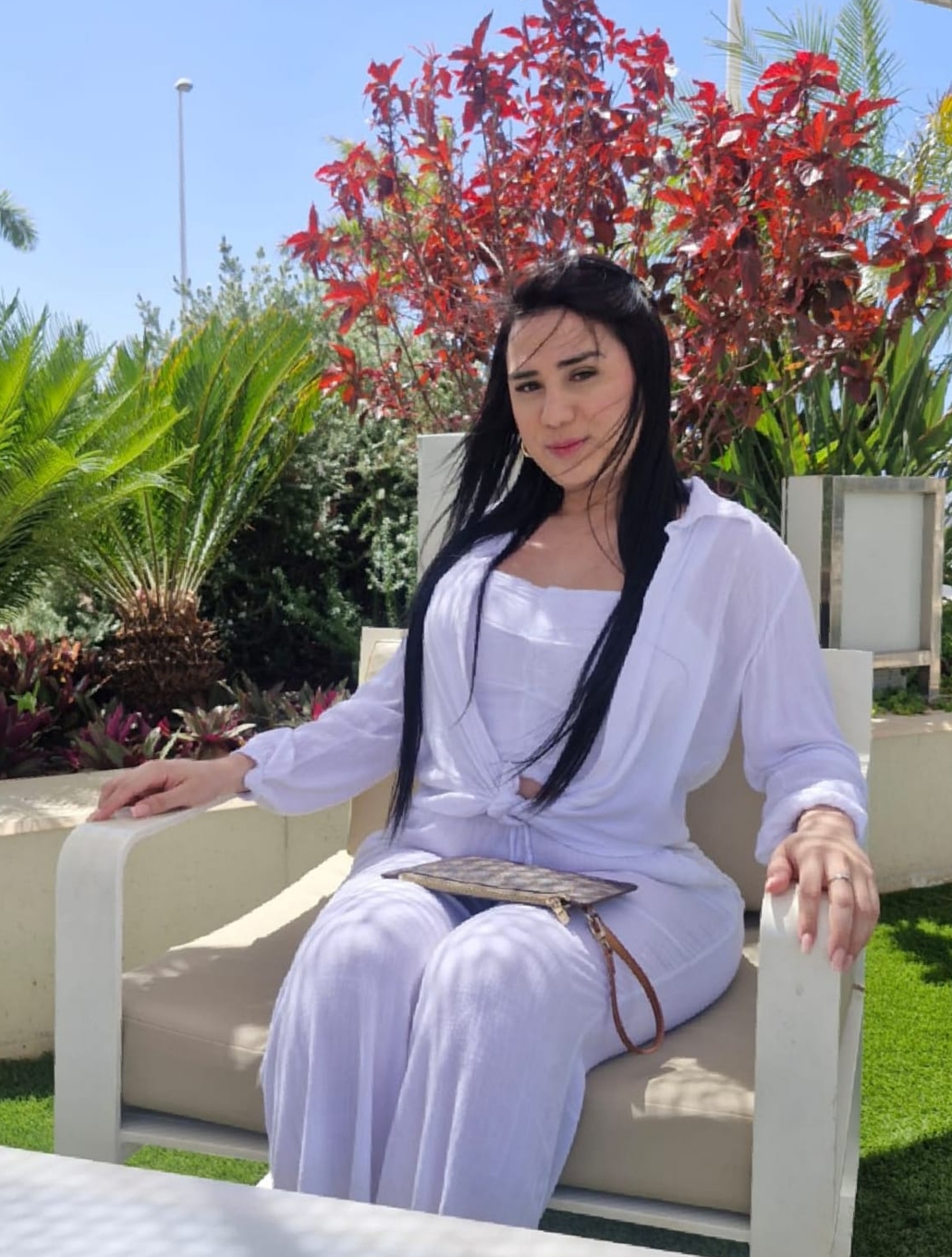 672955374|ORIANA|Transexual