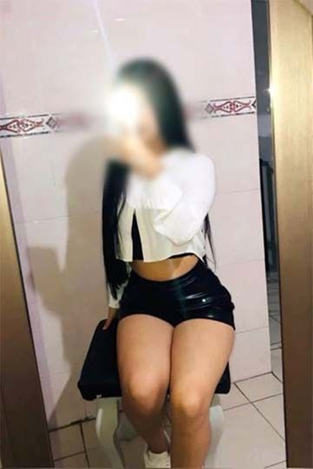 680687637|VALENTINA|Chica