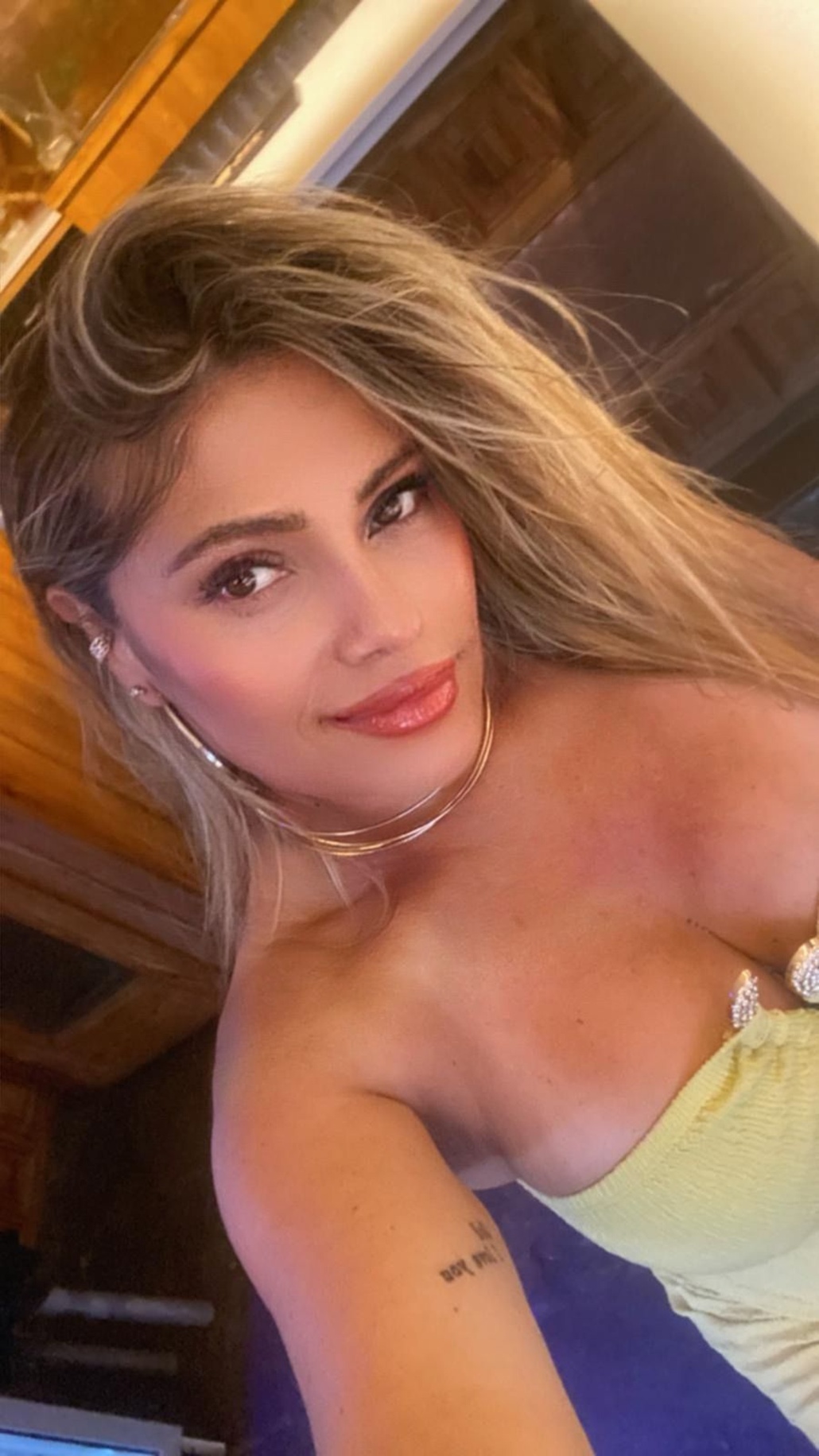 631456712|NATALIA|Chica