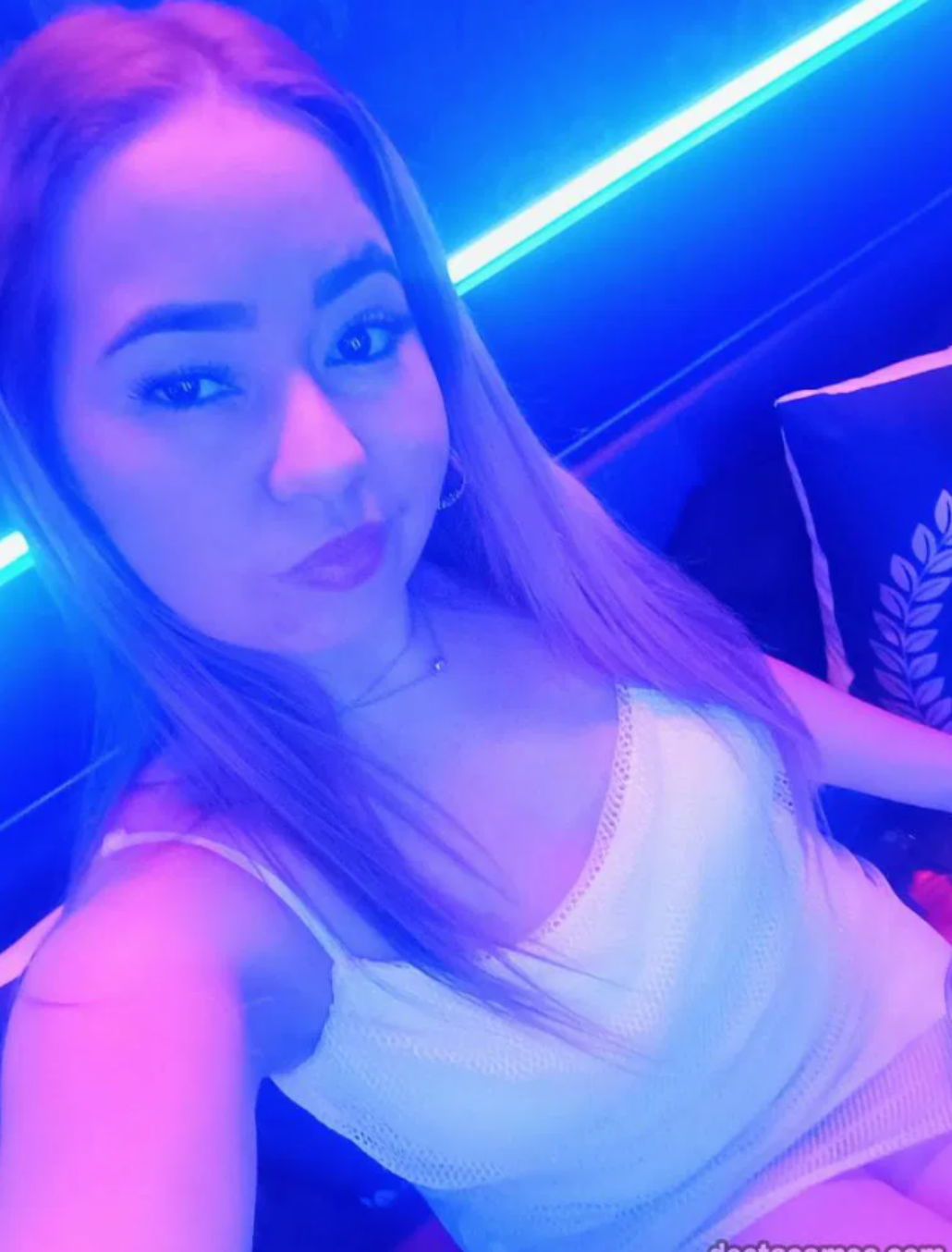 603194824|MIA|Chica