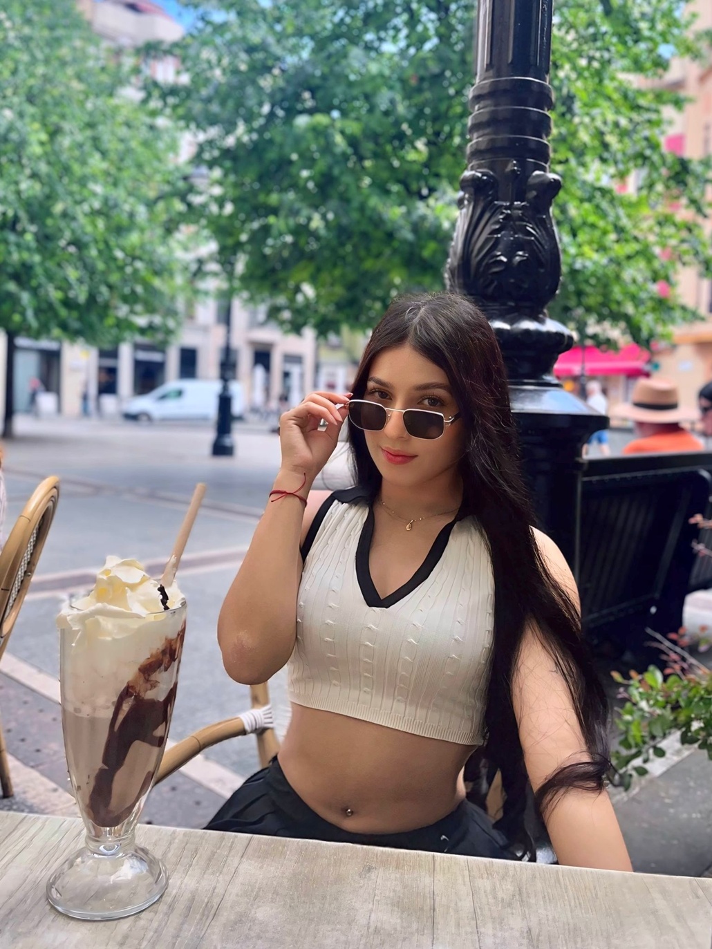 613653249|EMA|Escort