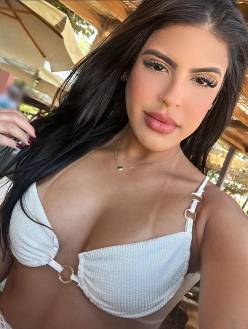 670731567|MIA|Chica