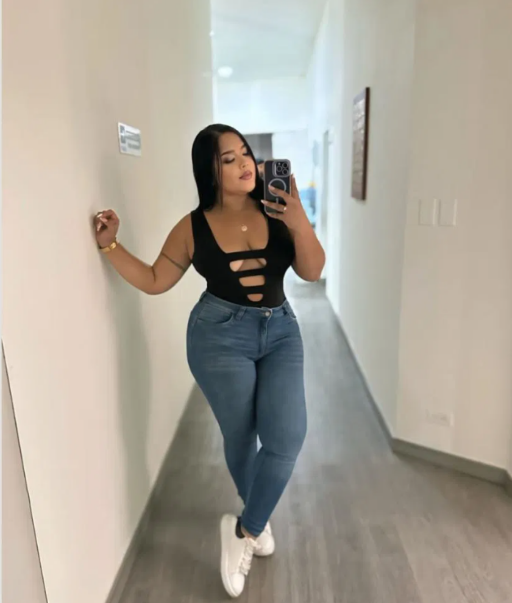 664453287|NATASHA|Chica