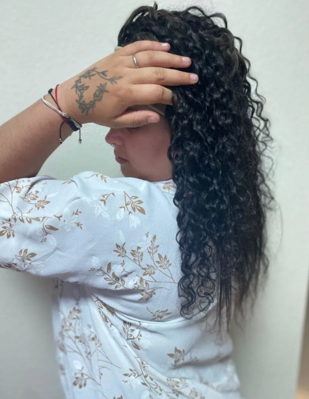 697824297|AITIARA|Escort