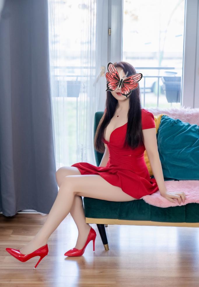 665806199|SARAI|Chica