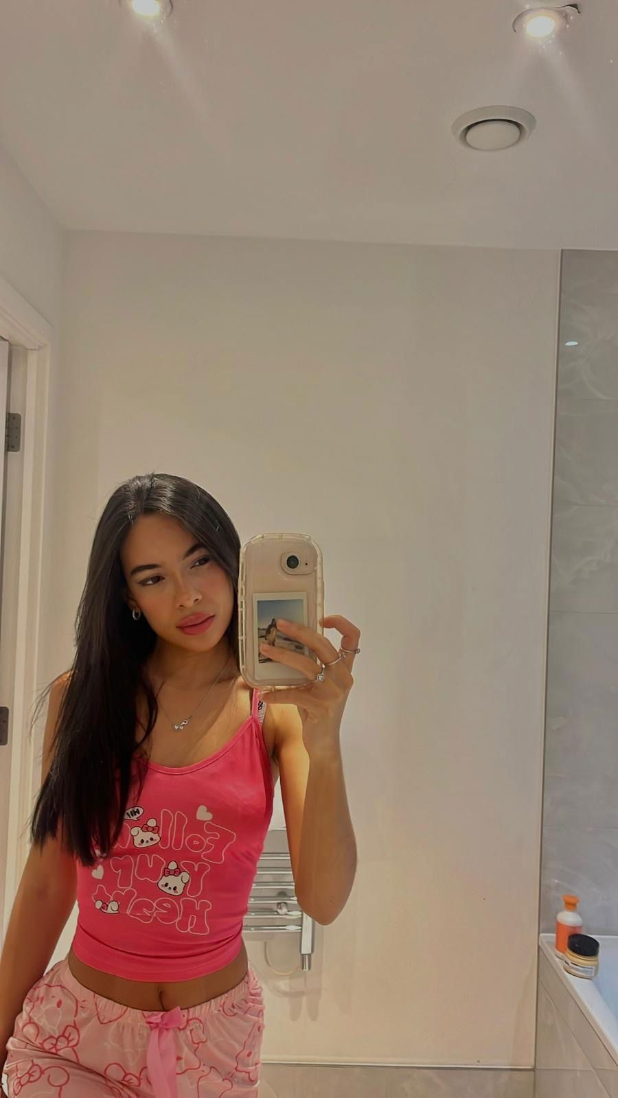 684753830|Cloe|Chica