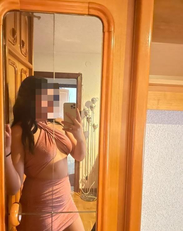 647025737|GISELA|Chica