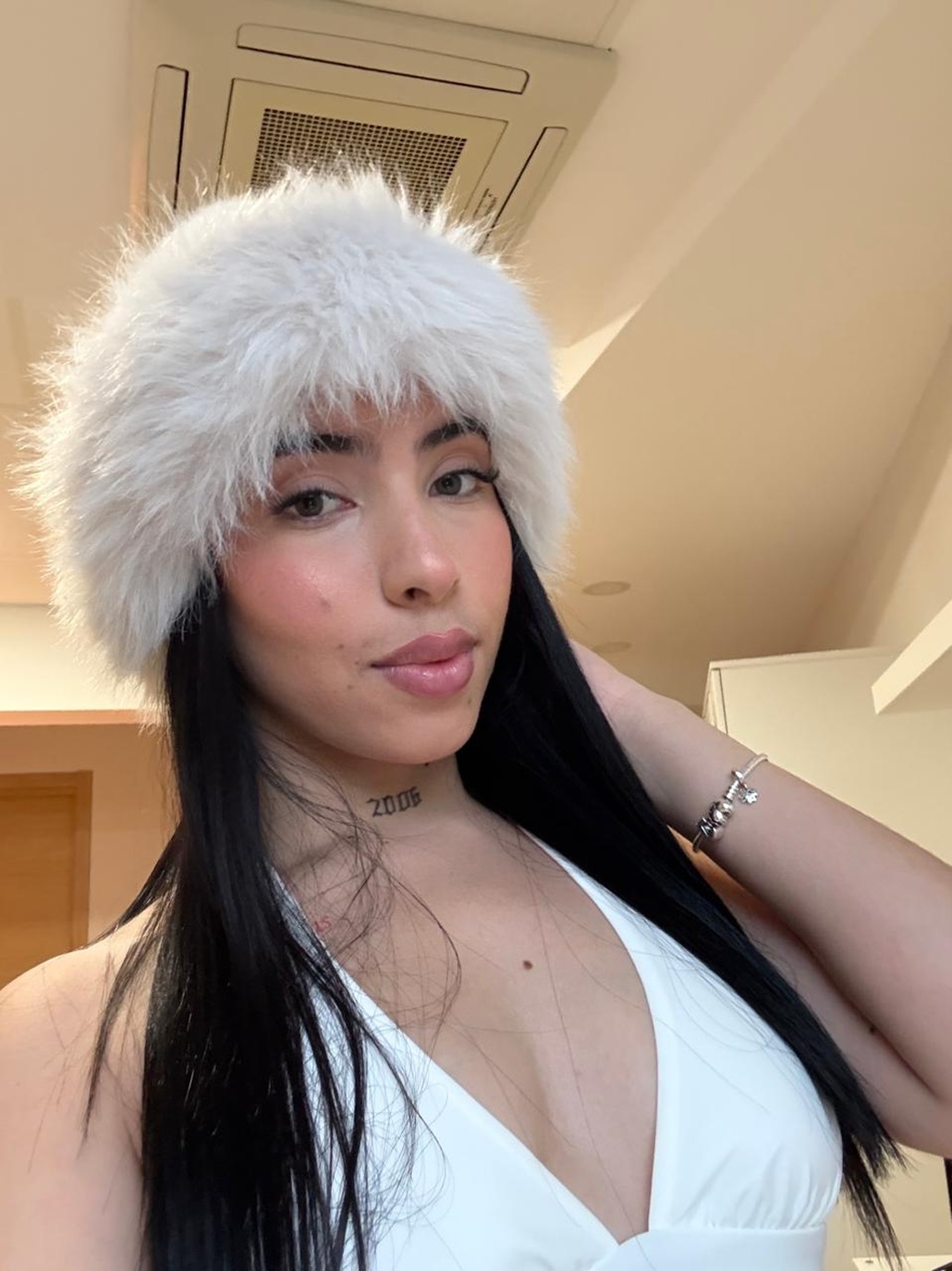 642658218|CAMILA|Chica