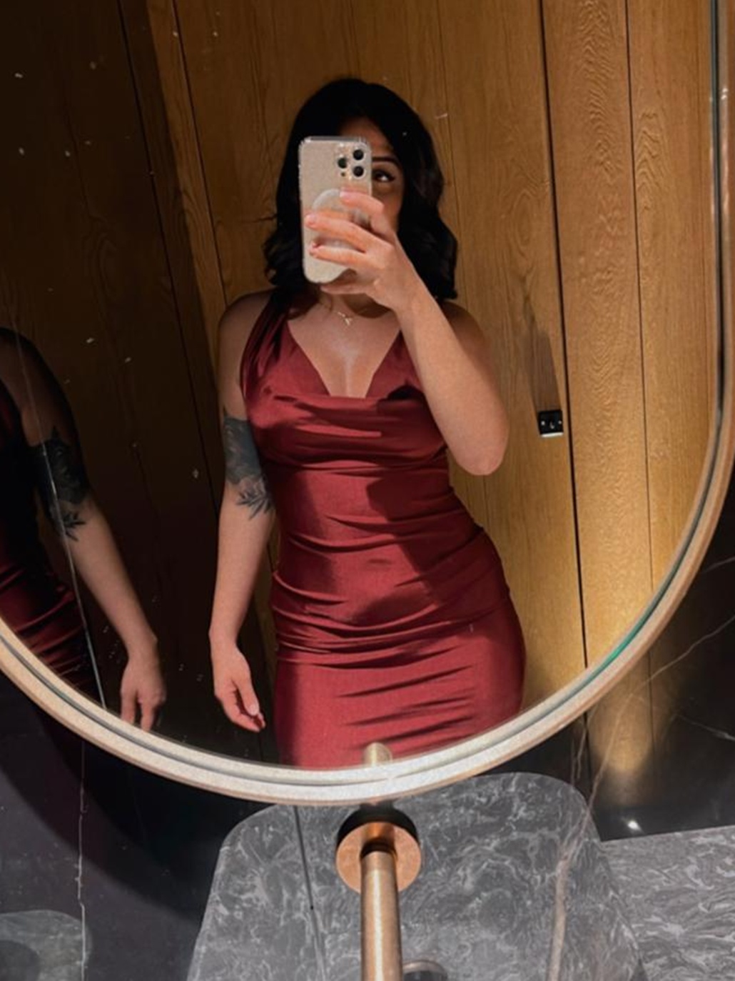 613816729|KAROL|Escort