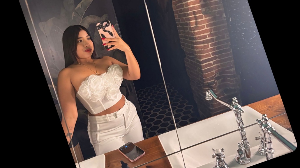 674829881|MIA|Chica