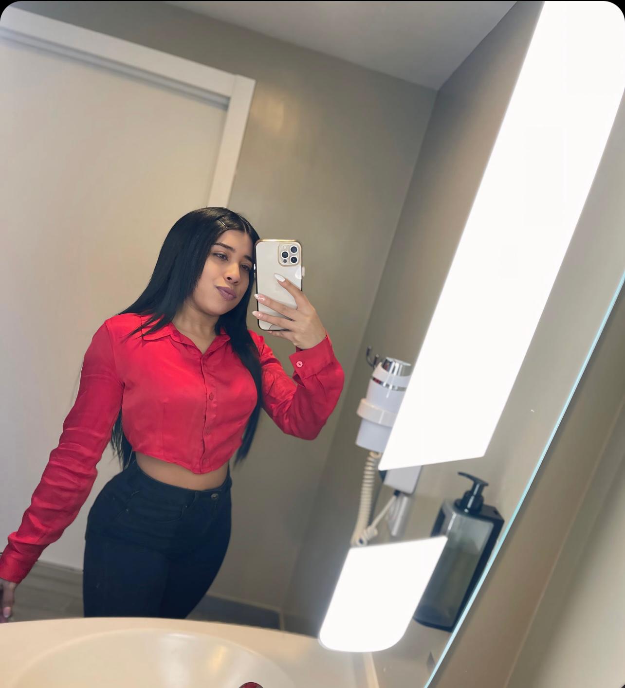 674829881|MIA|Chica
