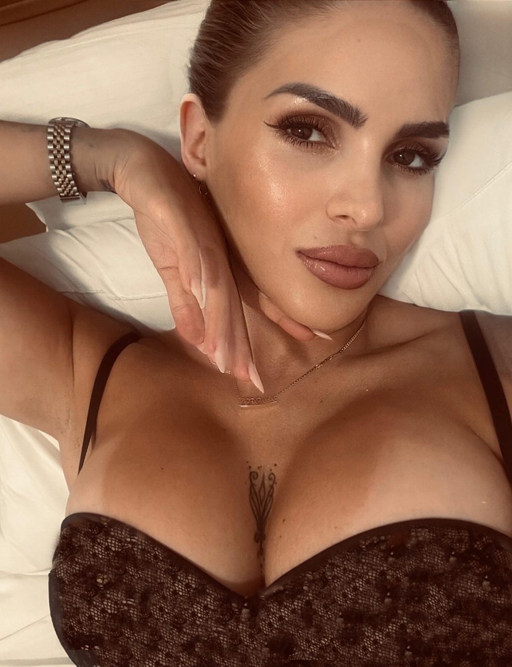 635661136|RUTH|Puta