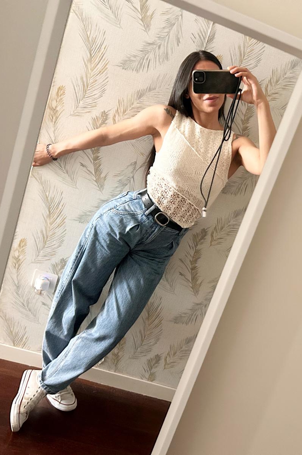 615771596|LARA|Escort
