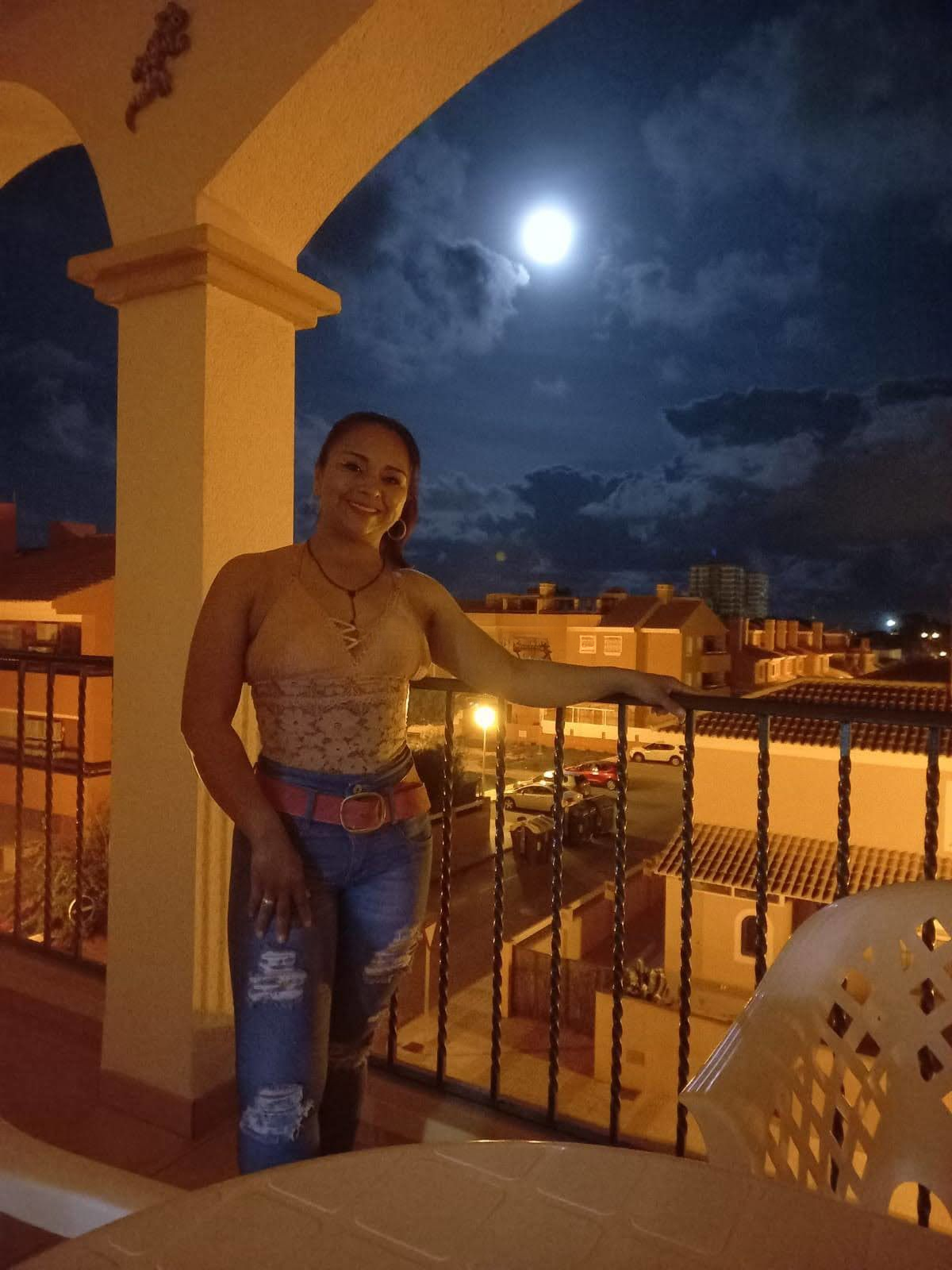 631524151|RAQUEL|Chica
