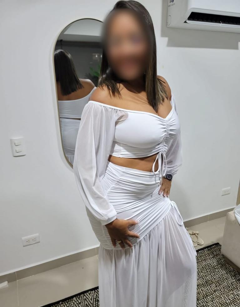 623567111|AYLIN|Chica