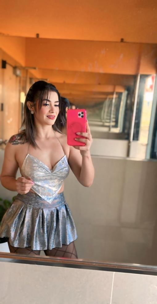 634027720|VALERIA|Chica