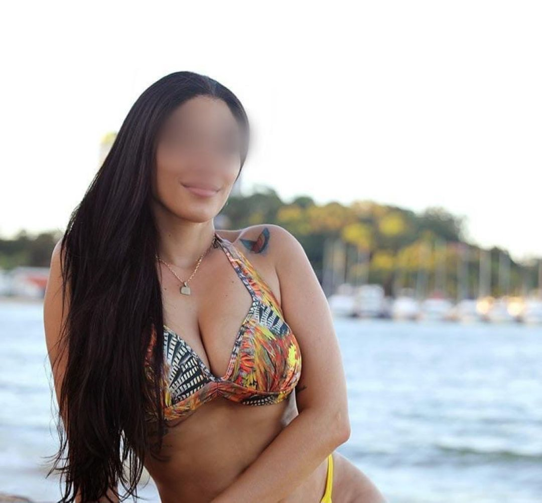 613903482|LEA|Chica
