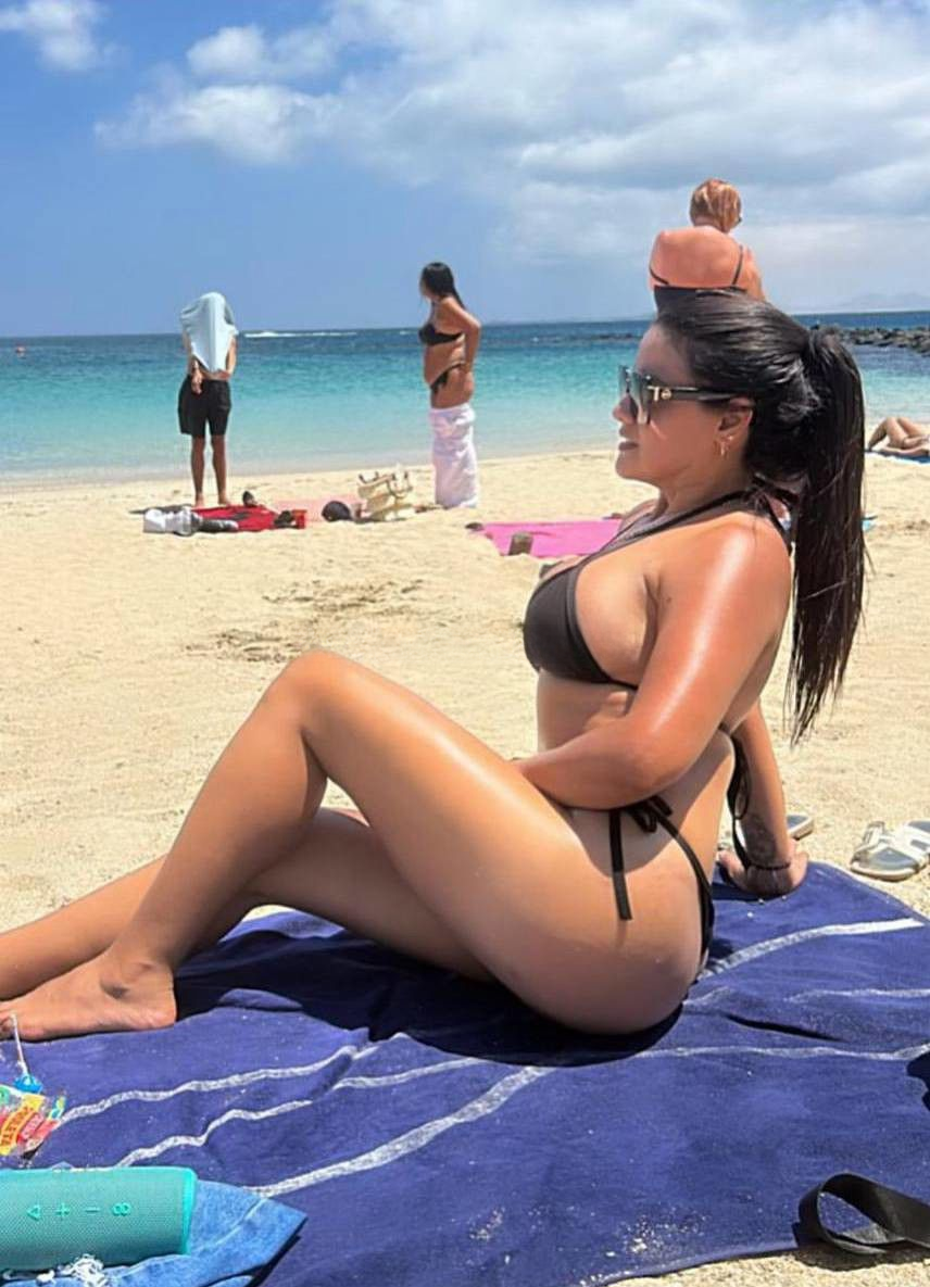 603425835|CATALINA|Escort