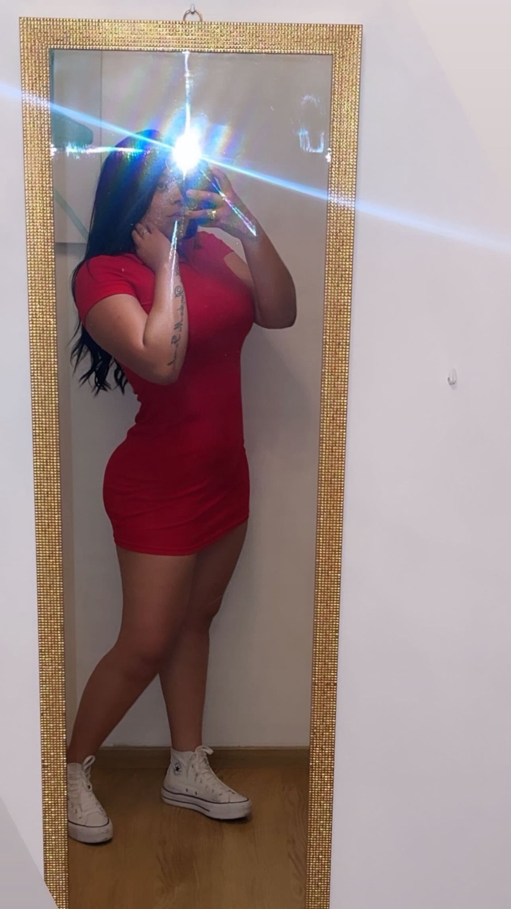 604240778|LAURA|Puta