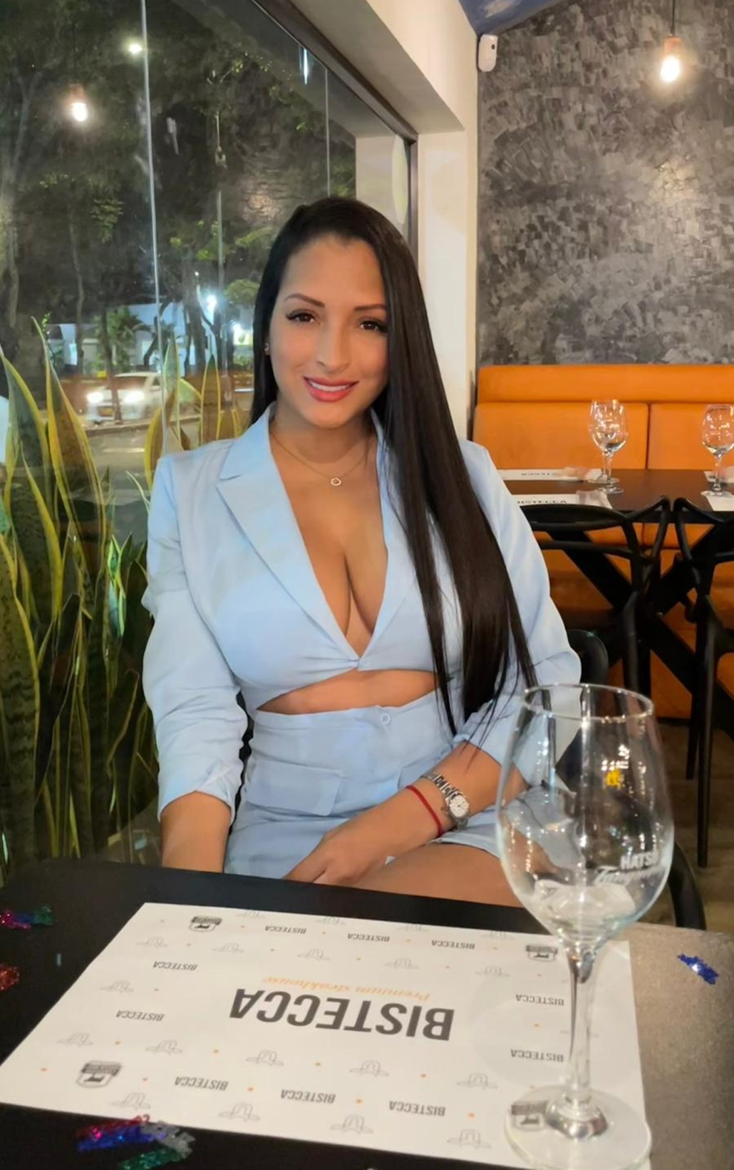 604240778|SALMA|Puta