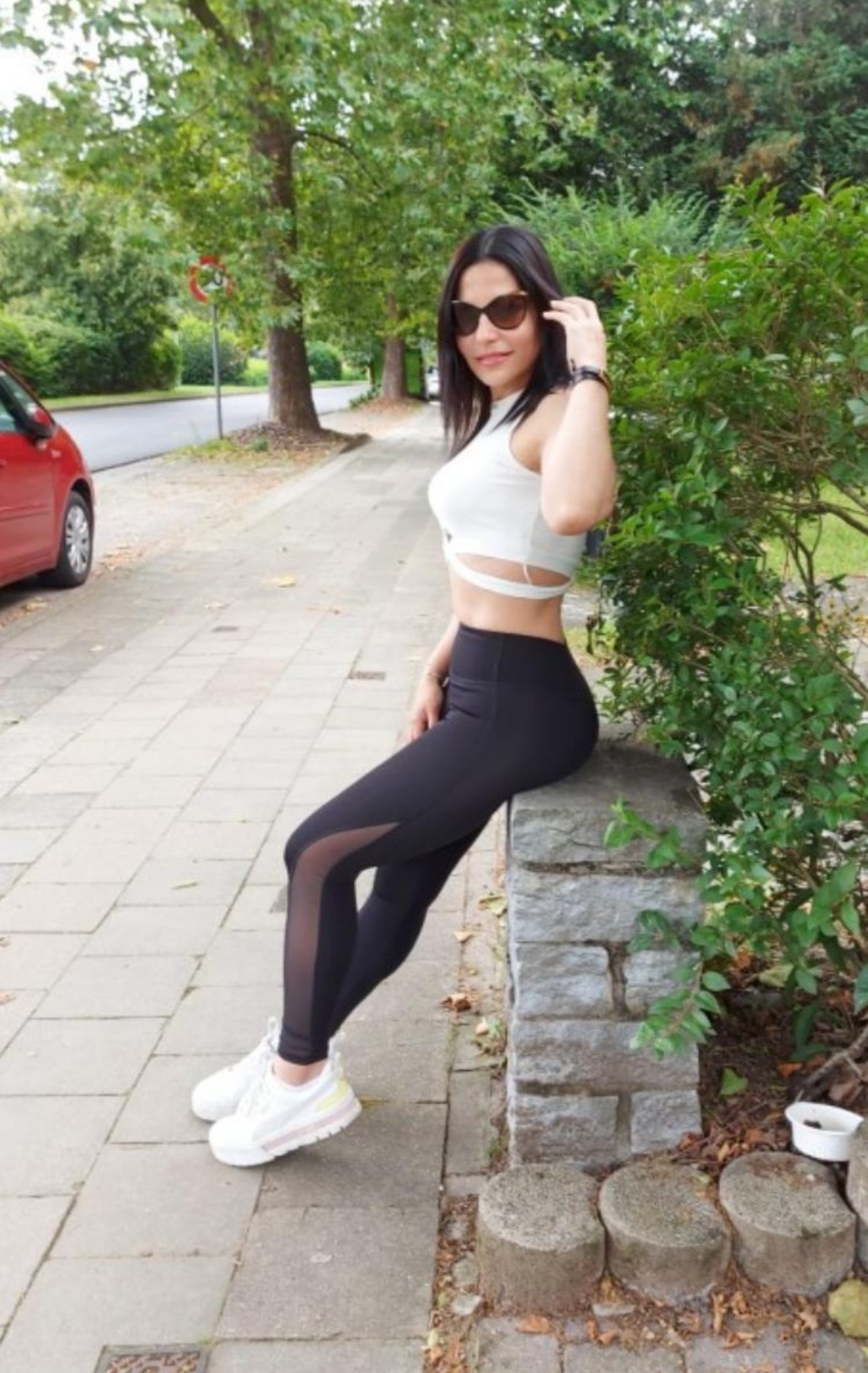 651141988|CAMILA|Chica