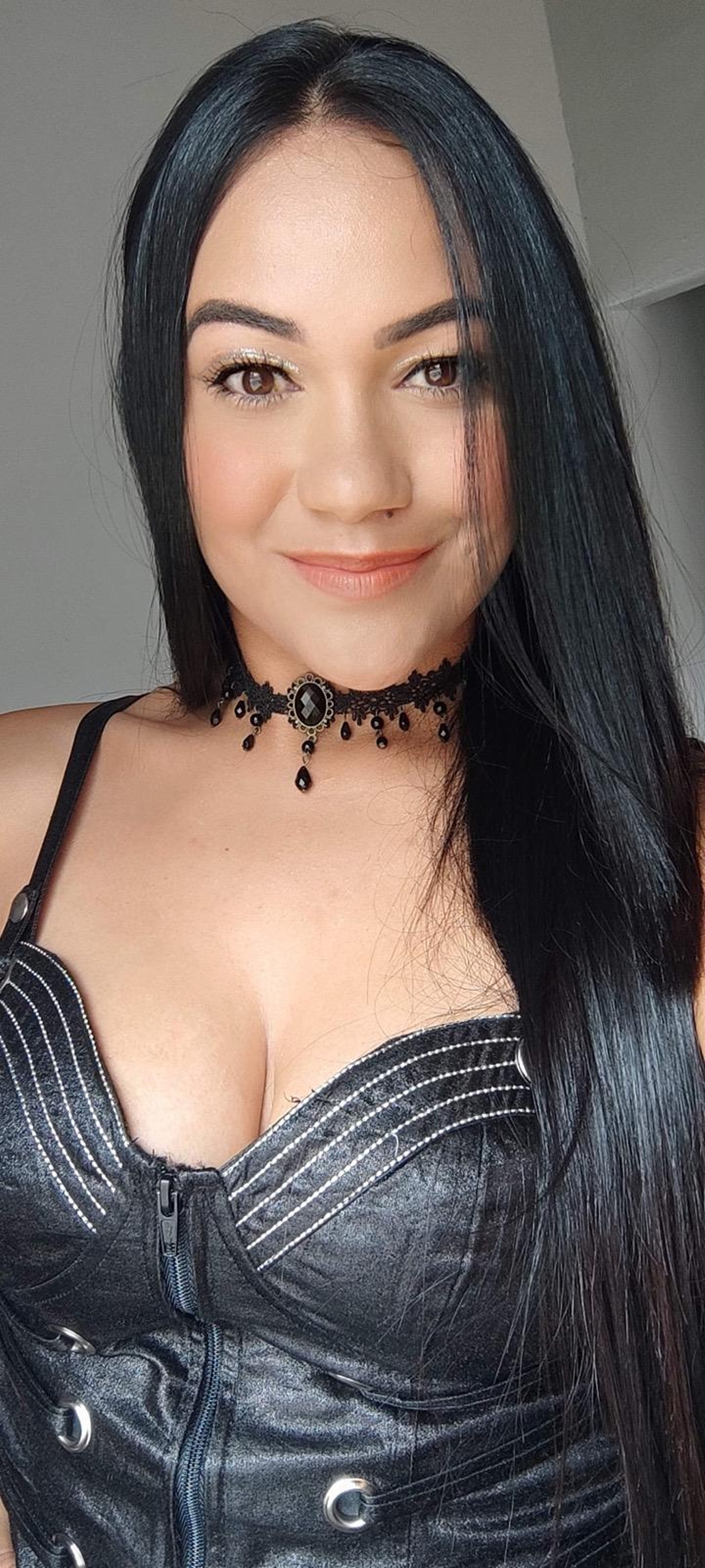 632927875|SOL|Escort