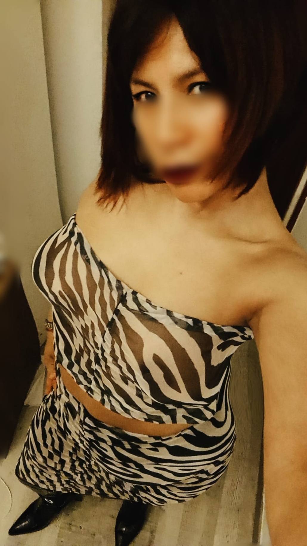 gallery-photo