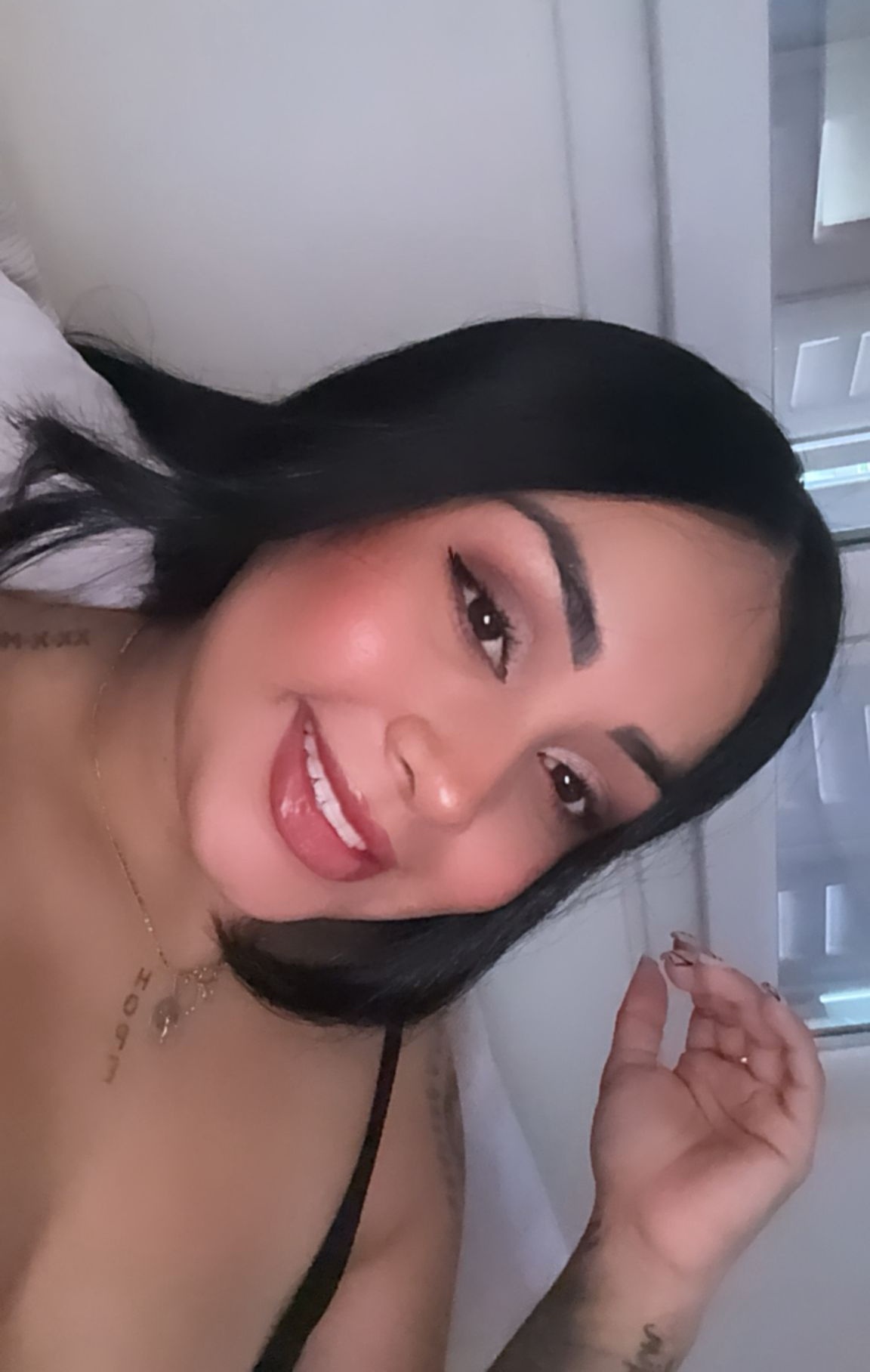 632196606|MIA|Chica