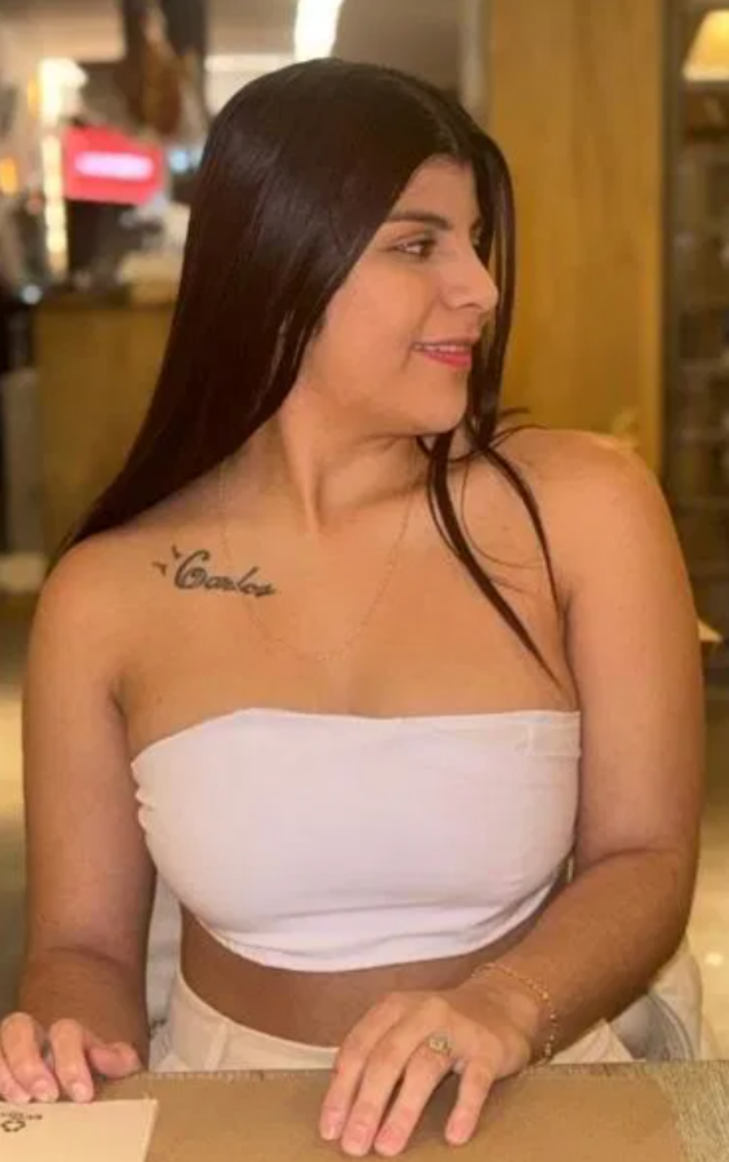 613588232|CELESTE|Chica