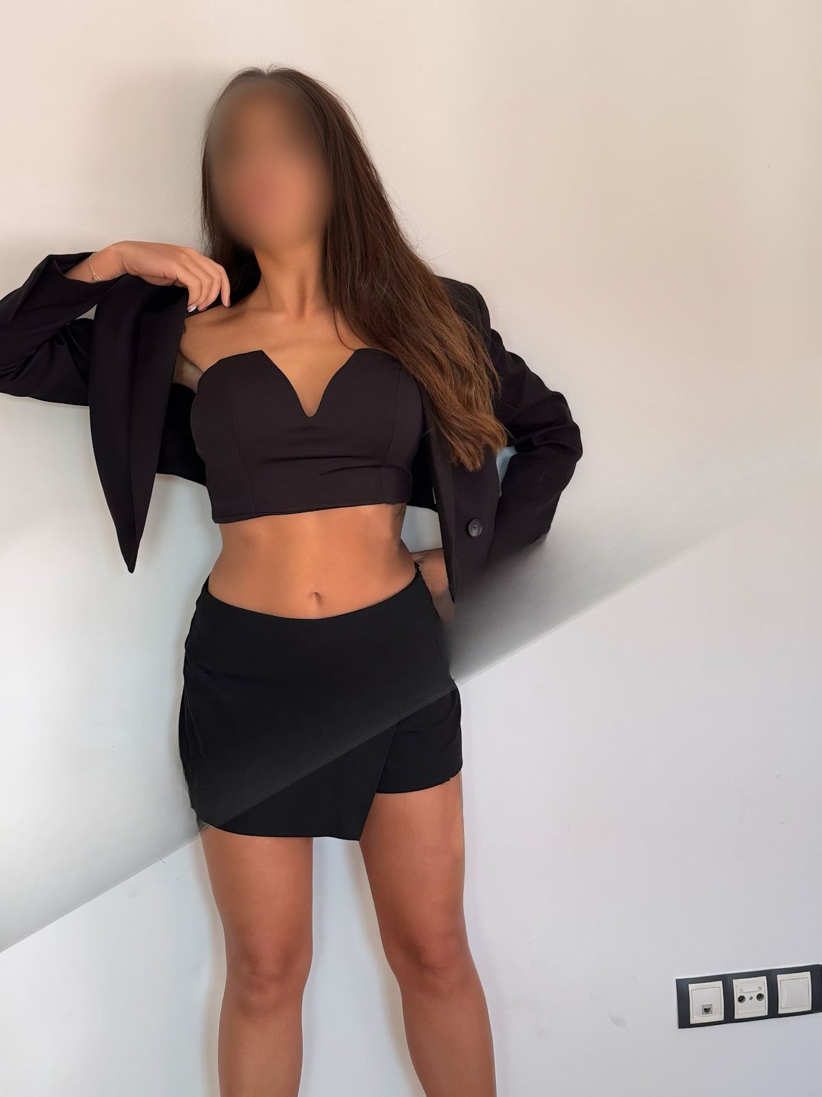 603173067|LAURA|Chica
