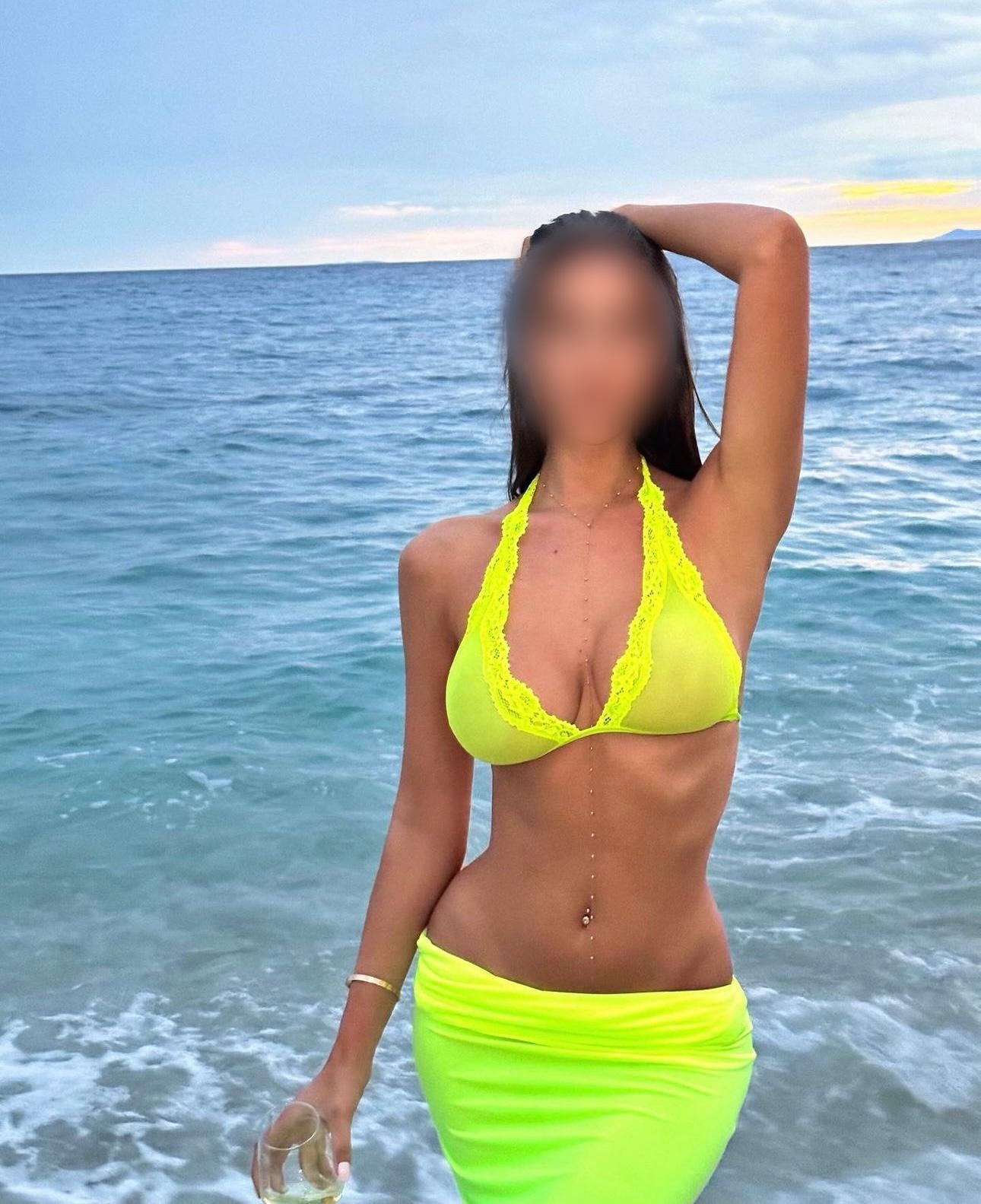 602129769|TRIANA|Chica
