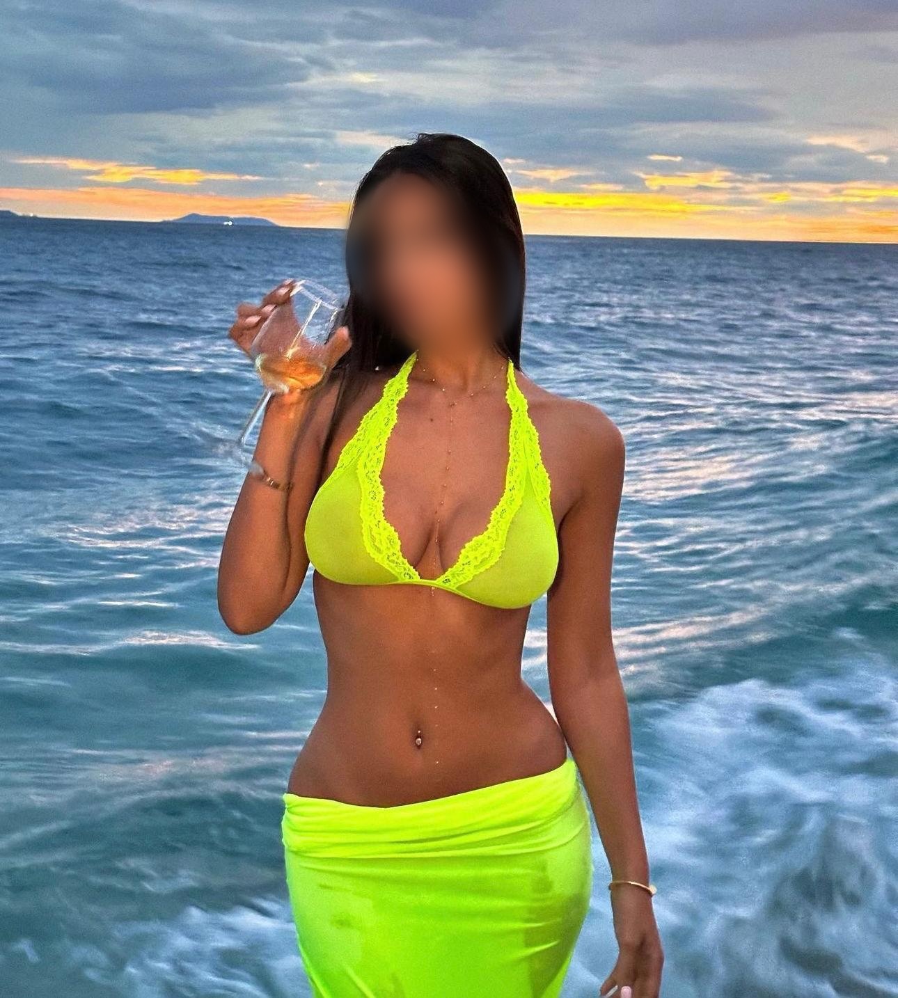 602129769|TRIANA|Chica