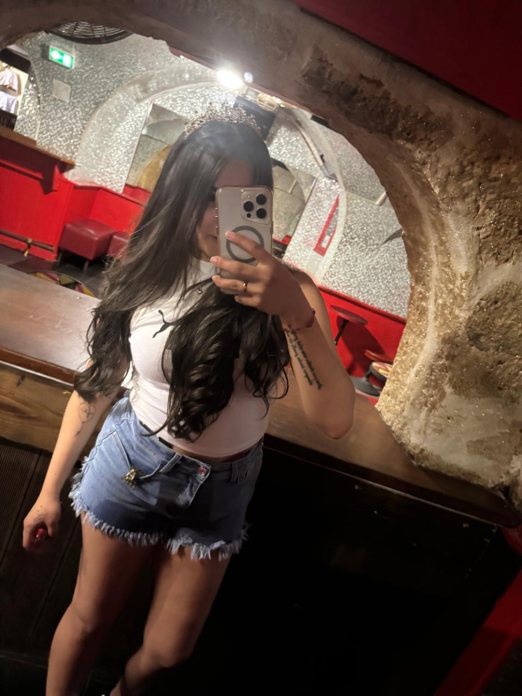 624832702|CAMILA|Chica