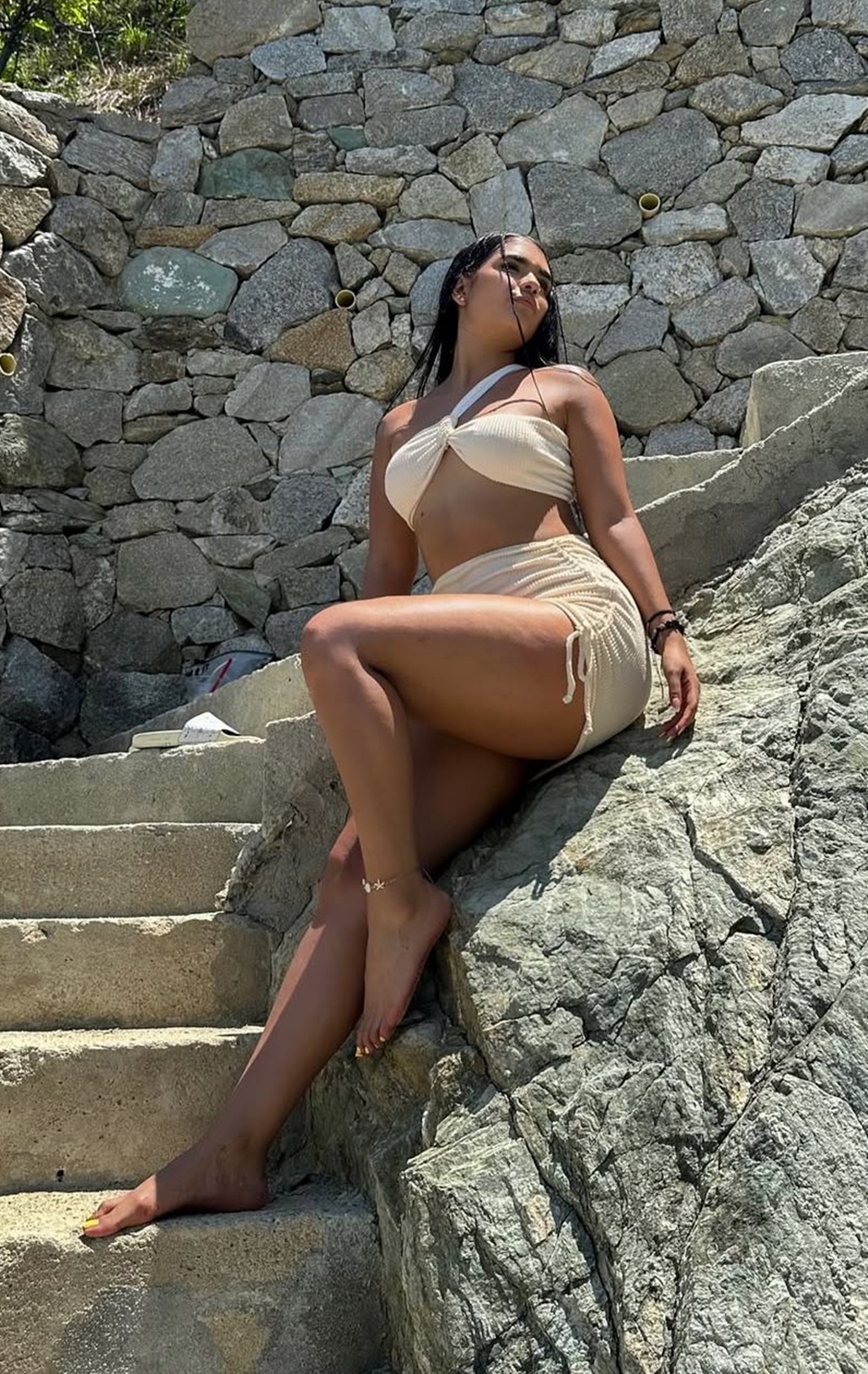 641894756|SUSANA|Escort