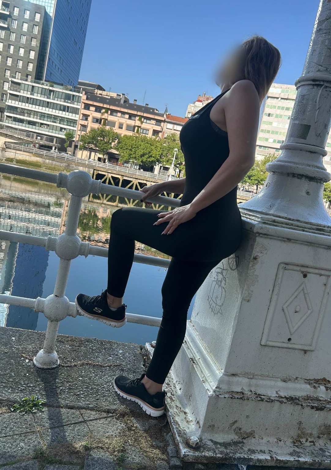 697370921|CATALINA|Chica