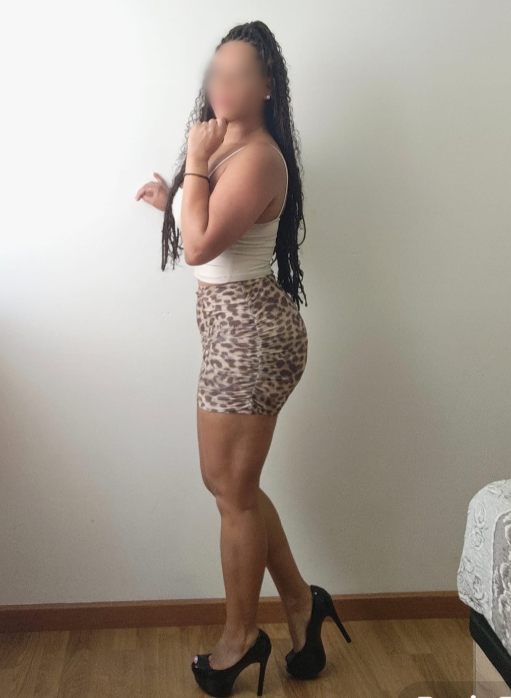 604977598|VALENTINA|Chica