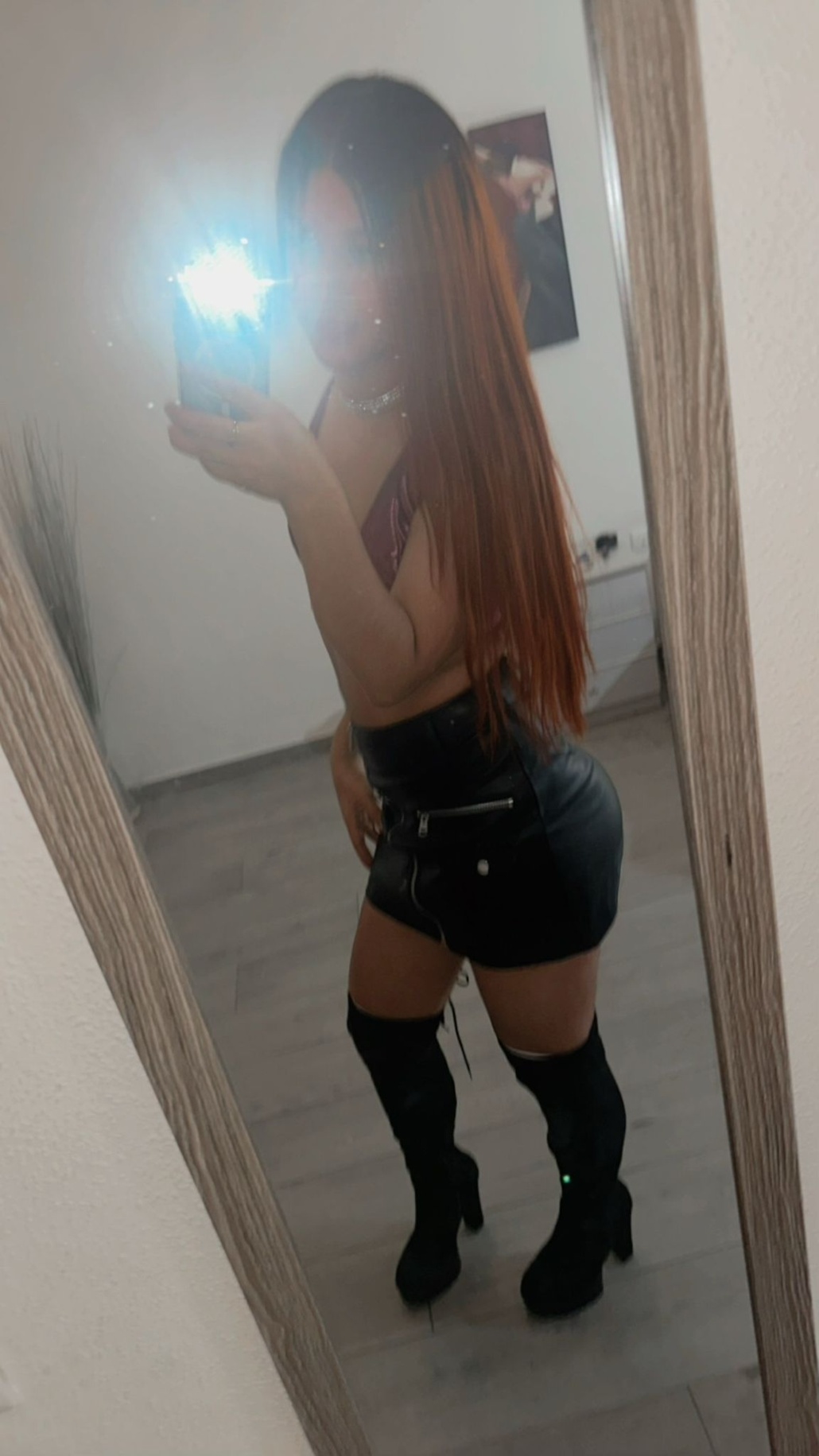 610007201|CHANEL|Travesti