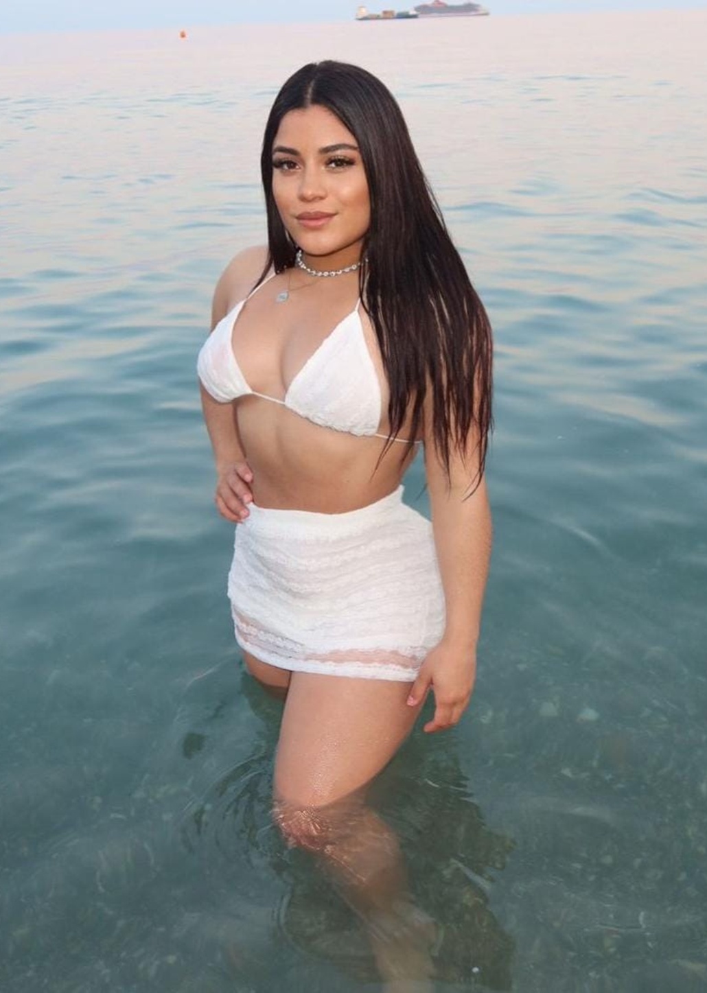 634795694|SASHARI|Escort