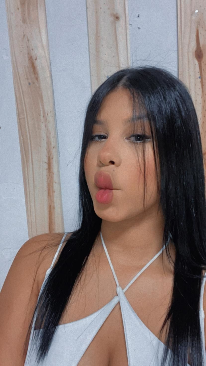 613264766|VALERIA|Chica