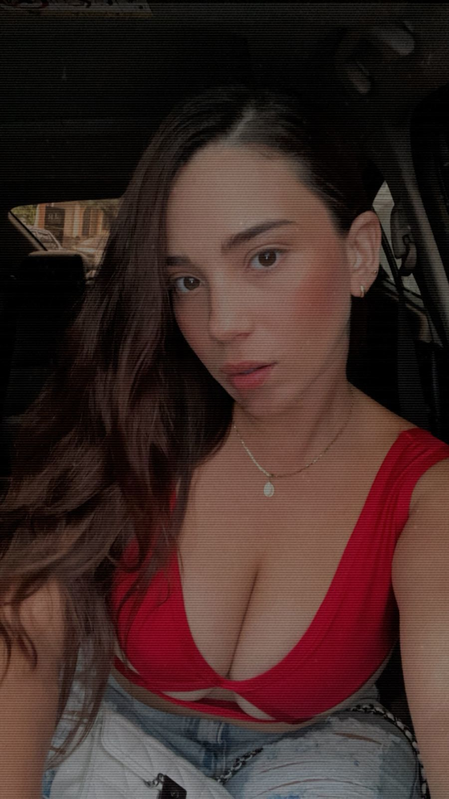 613366739|CELESTE|Chica