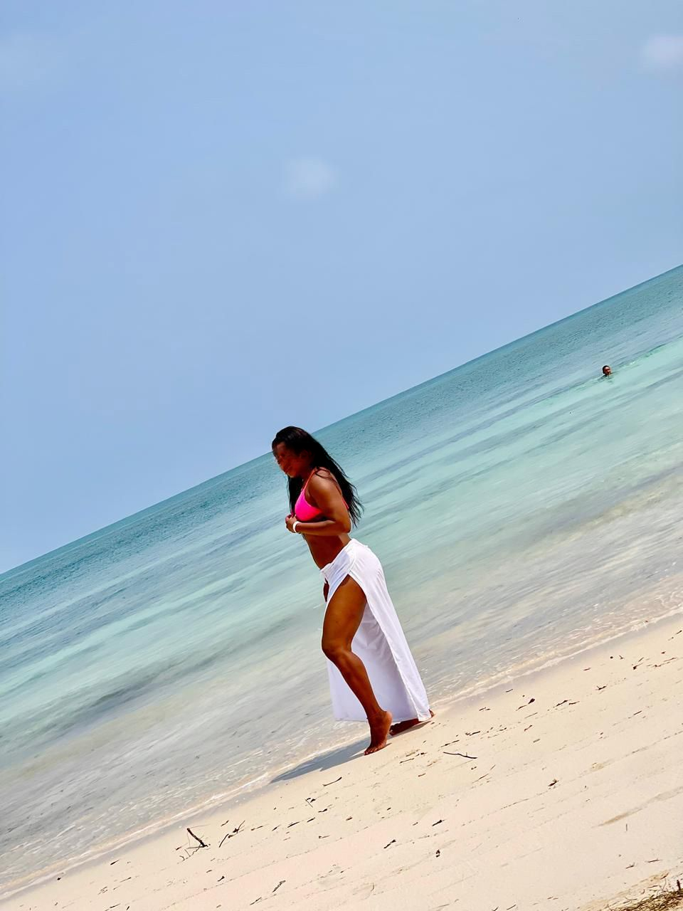 647835142|CRISS|Chica